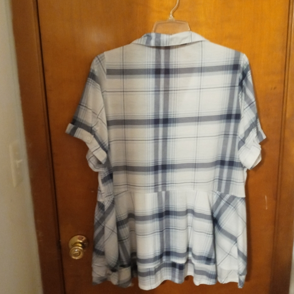 High low blouse - Picture 5 of 8